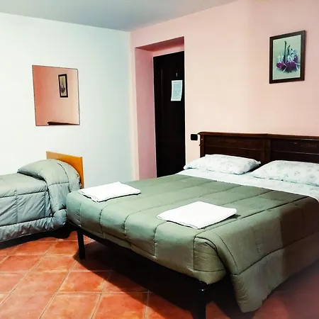 Country Rooms & Suite La Quercia Coriano Room photo